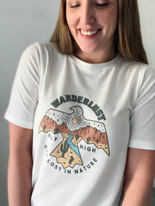  WANDERLUST GRAPHIC TEE